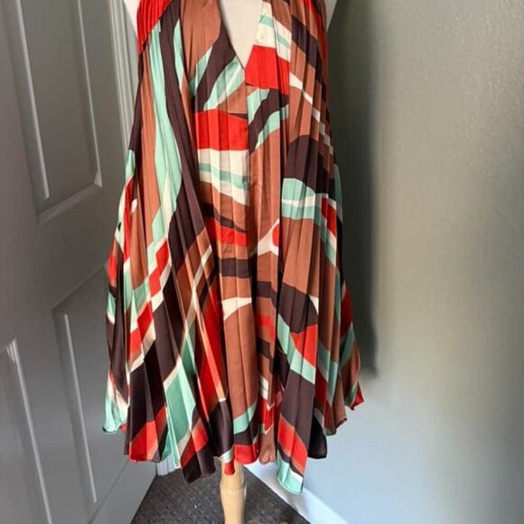 Anthropologie x HUTCH Halter Pleated Swing Mini Dress. L NWT - Picture 9 of 12